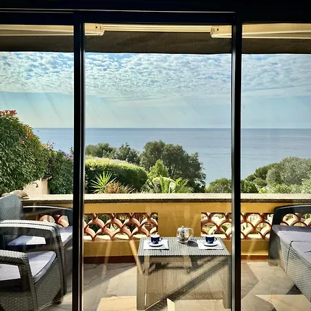 Villa Romarine - Vue Et Acces Crique - Agay *