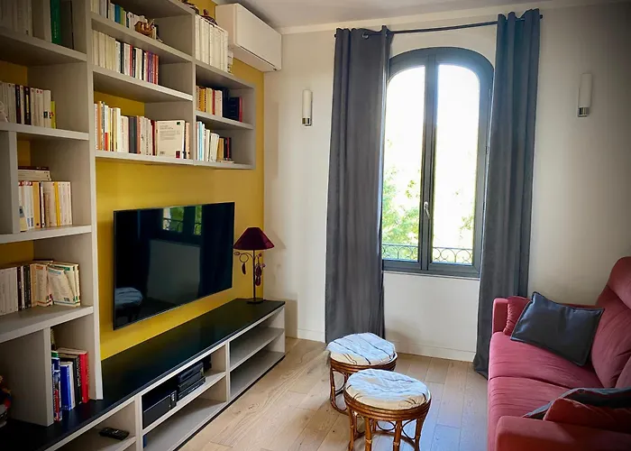 Romarine - Vue Et Acces Crique - Agay